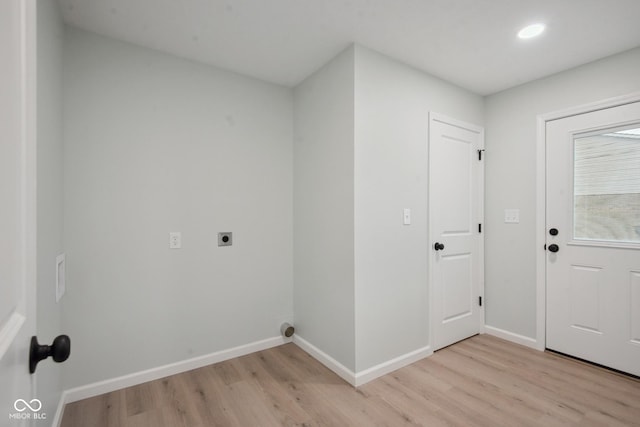 302 Highlawn Ave, Seymour, IN 47274 - laundry room featuring electric dryer hookup, light wood finished floors, baseboards, and recessed lighting