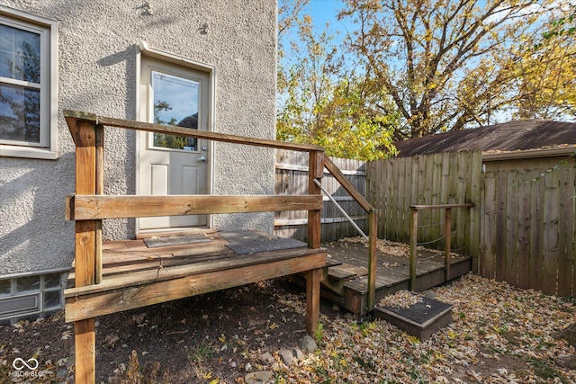 1015 Fairfield Ave, Indianapolis, IN 46205 - view of wooden deck