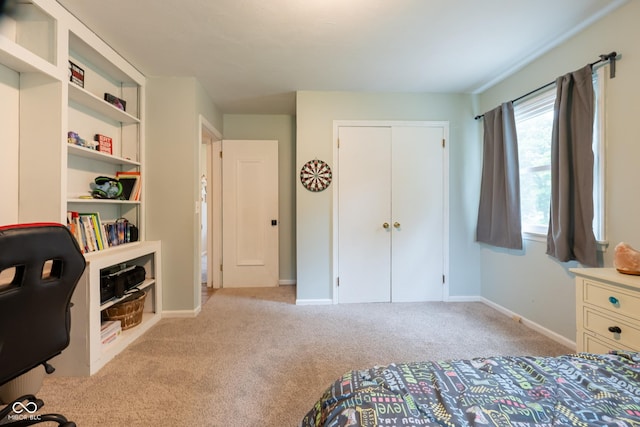 6799 Lakeshore Dr, Avon, IN 46123 - carpeted bedroom featuring a closet and baseboards