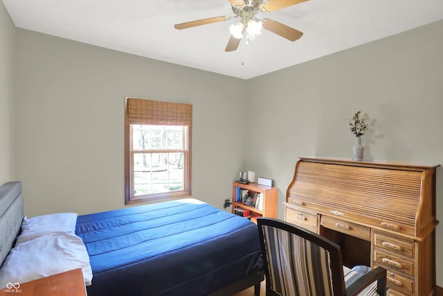 545 Walnut Woods Dr, Greenwood, IN 46142 - bedroom with ceiling fan