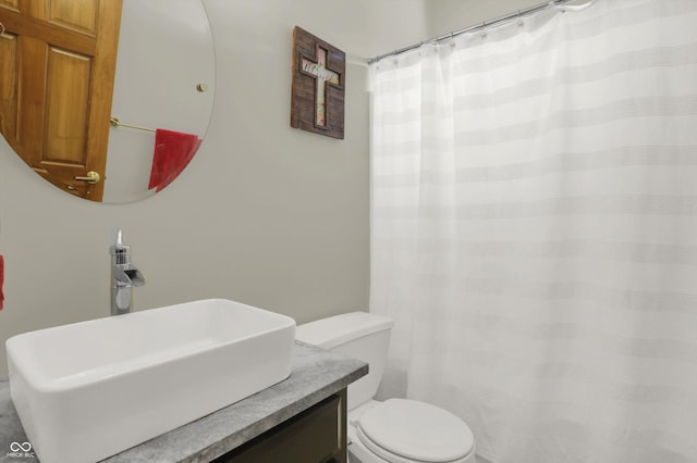 545 Walnut Woods Dr, Greenwood, IN 46142 - bathroom featuring toilet, vanity, and curtained shower