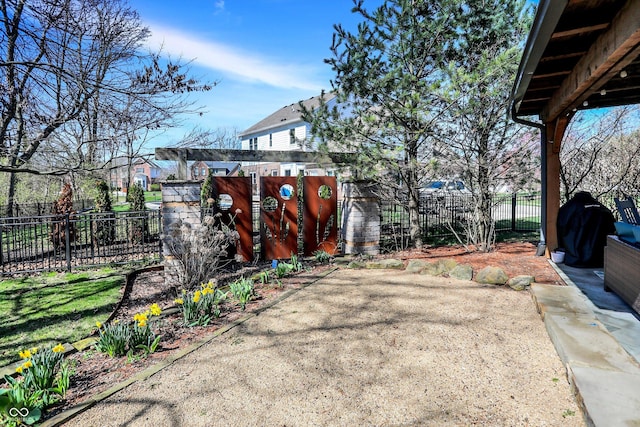 545 Walnut Woods Dr, Greenwood, IN 46142 - view of yard