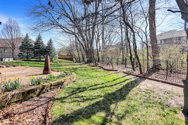 545 Walnut Woods Dr, Greenwood, IN 46142 - view of yard