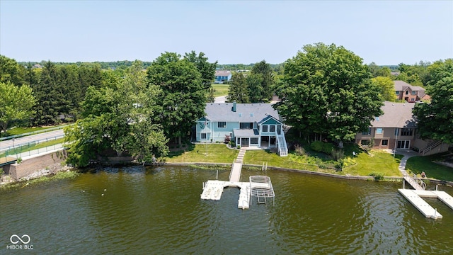 101 Edgewater Dr, Noblesville, IN 46062 - view from above of property featuring a large body of water