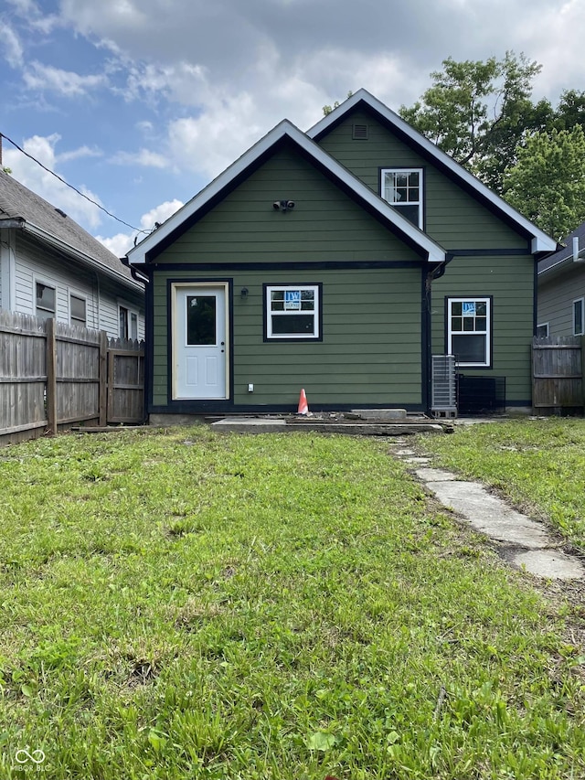 830 Villa Ave, Indianapolis, IN 46203 - view of back of property