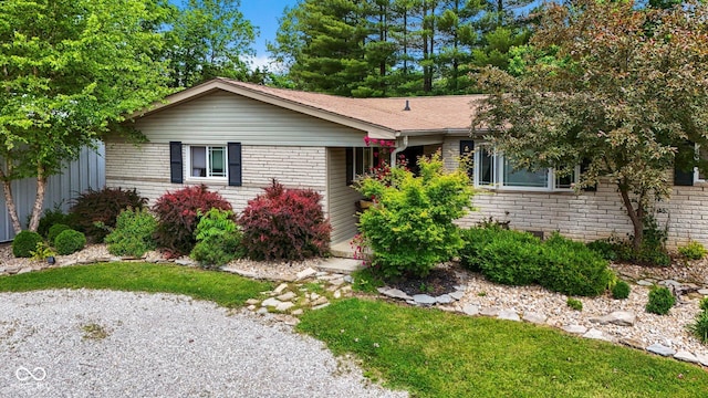 3480 W Broadus Dr, North Vernon, IN 47265 - single story home with brick siding and a shingled roof