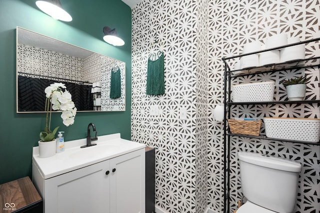 3360 Main St, Plainfield, IN 46168 - full bath featuring vanity and toilet