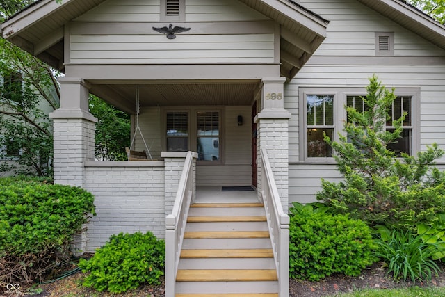 595 W Poplar St, Zionsville, IN 46077 - doorway to property featuring covered porch