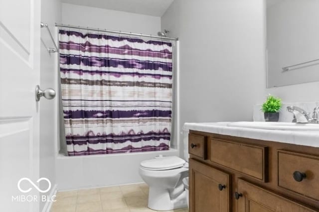 4689 Muscatine Way, Westfield, IN 46062 - bathroom with vanity, toilet, and shower / bath combination with curtain