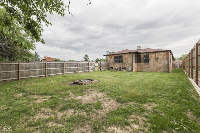 1601 Southern Ave, Beech Grove, IN 46107 - view of yard with central AC