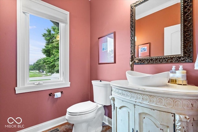 14711 Macduff Dr, Noblesville, IN 46062 - bathroom with baseboards, toilet, and vanity