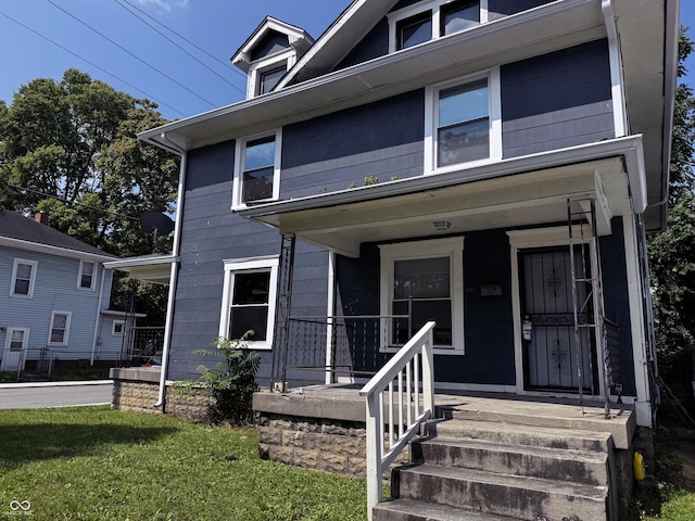 3502 N Kenwood Ave, Indianapolis, IN 46208 - traditional style home with covered porch and a front yard