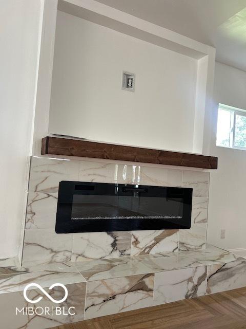 2936 Guilford Ave, Indianapolis, IN 46205 - detailed view of a fireplace