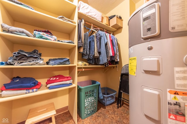 5821 Bittersweet Rd, Morgantown, IN 46160 - spacious closet with electric water heater