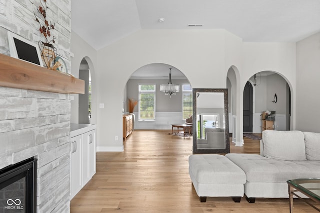 4359 Prairie Falcon Dr, Zionsville, IN 46077 - photo 9