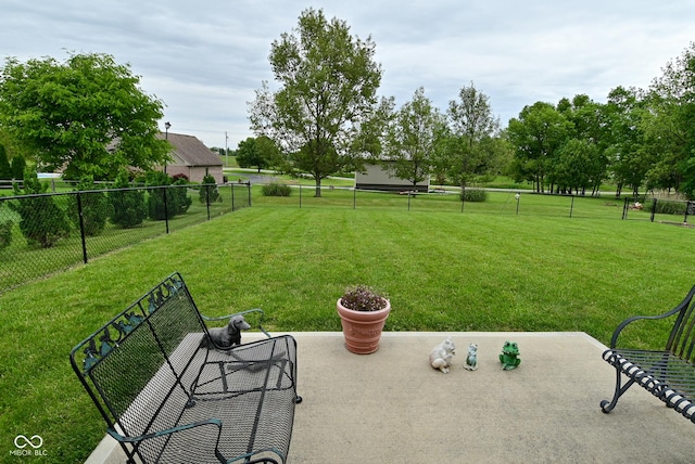 2330 Oak Dr, Clayton, IN 46118 - view of yard with a patio area