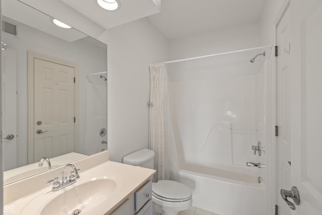 11065 Spice Ln, Fishers, IN 46037 - full bathroom with vanity and shower / bath combo