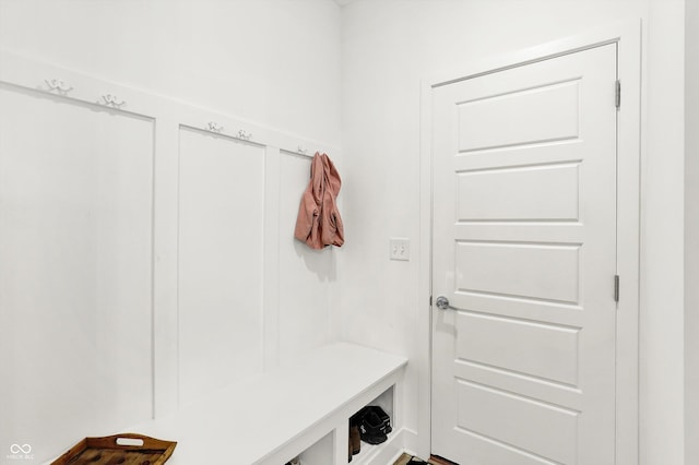 1364 Chatham Hills Blvd, Westfield, IN 46074 - view of mudroom