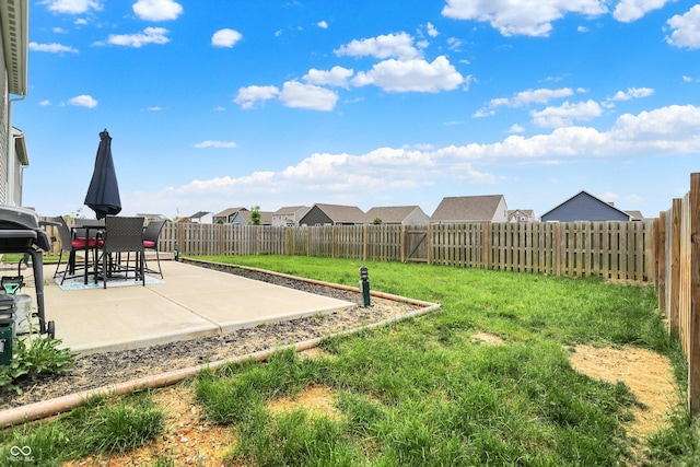 6645 Honeysuckle Way, Pendleton, IN 46064 - view of yard with a patio and a residential view