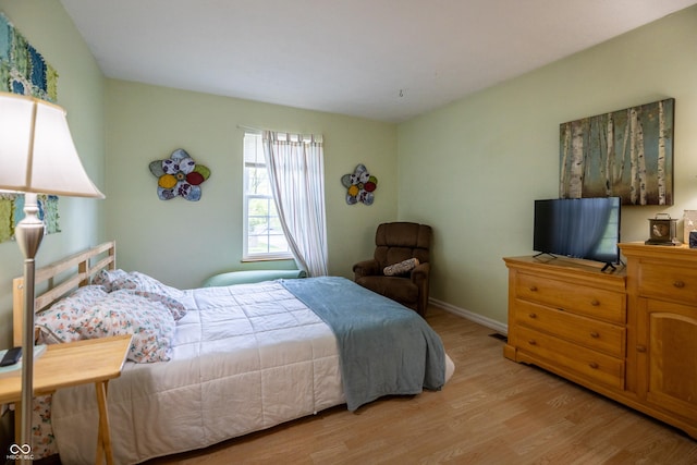 1052 Barley Cir, Carmel, IN 46032 - bedroom with light wood finished floors and baseboards