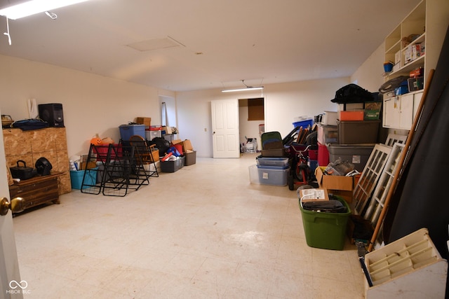 2780 W Grizzly Trl, Martinsville, IN 46151 - view of garage