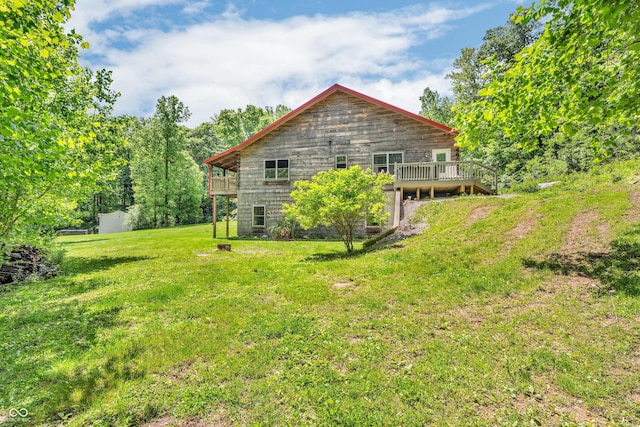2780 W Grizzly Trl, Martinsville, IN 46151 - rear view of house with a wooden deck and a lawn