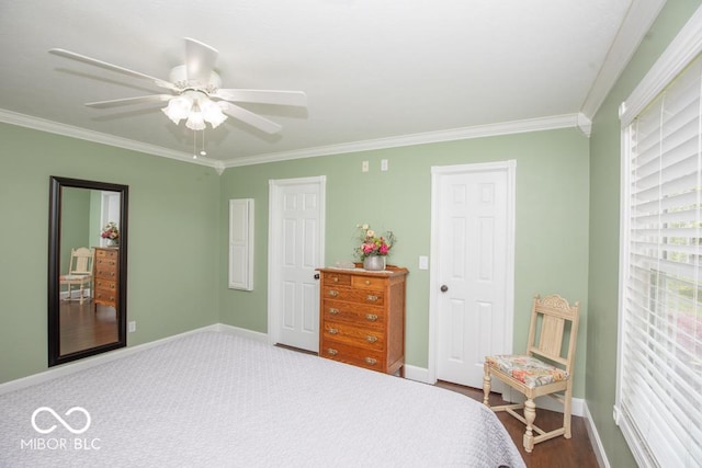 495 Persimmon Dr, North Vernon, IN 47265 - bedroom with crown molding, baseboards, and ceiling fan