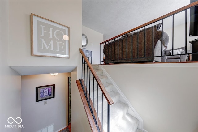 8120 Trevellian Way, Indianapolis, IN 46217 - photo 3