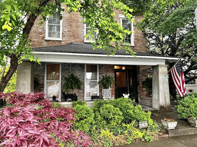 218 Locust St, Jeffersonville, IN 47130 - photo 1