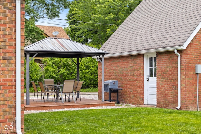 2645 Washington St, Columbus, IN 47201 - view of grassy yard with a gazebo and outdoor dining space