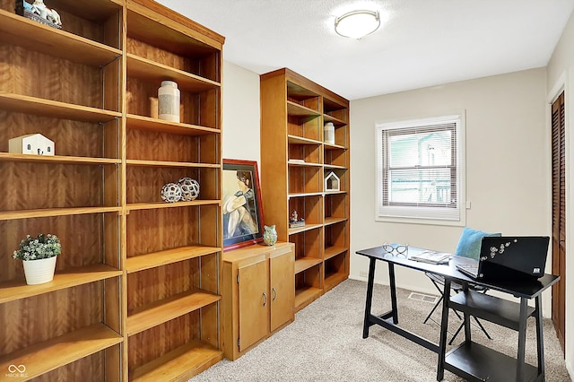 1868 N Hawthorne Ln, Indianapolis, IN 46218 - home office with light carpet