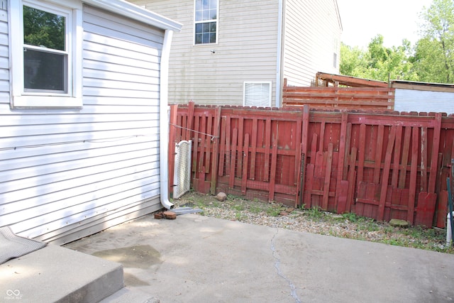 202 S Church St, Brooklyn, IN 46111 - view of patio