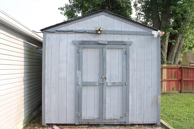 202 S Church St, Brooklyn, IN 46111 - view of shed