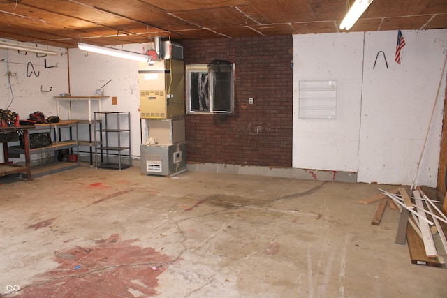 202 S Church St, Brooklyn, IN 46111 - below grade area featuring a workshop area