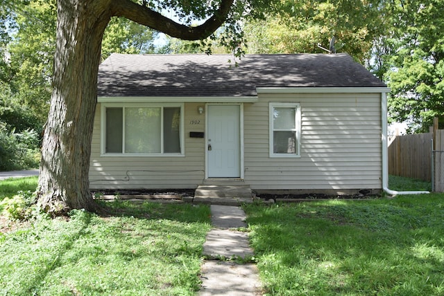 1902 N Colorado Ave, Indianapolis, IN 46218 - bungalow-style home with a shingled roof