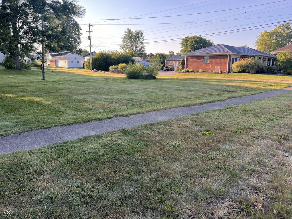 13 N Meridian St, Roachdale, IN 46172