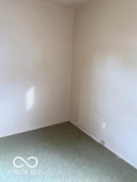 1998 Crescent St, Franklin, IN 46131 - empty room featuring carpet floors