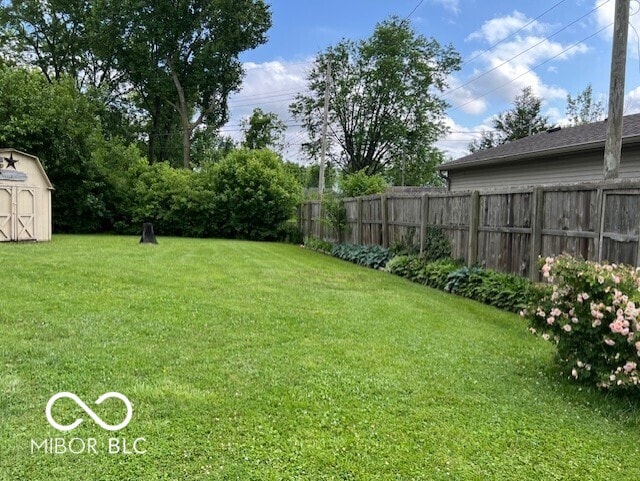 1998 Crescent St, Franklin, IN 46131 - view of yard