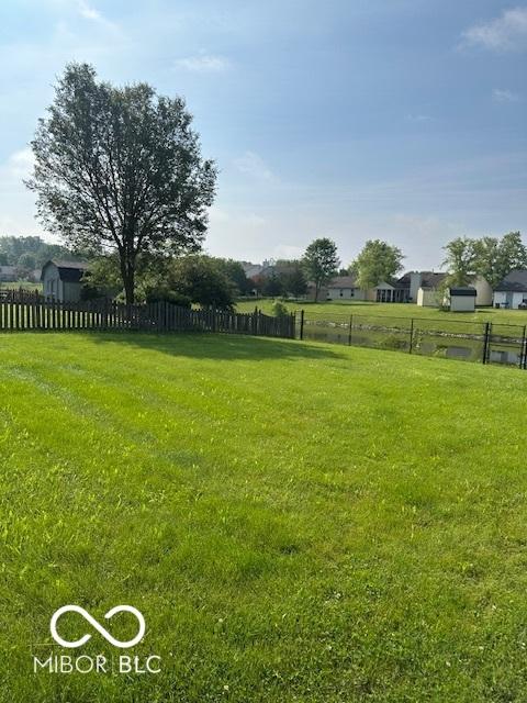 7549 Stockard St, Indianapolis, IN 46239 - view of yard