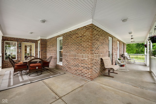 2708 N 400 E, Greenfield, IN 46140 - porch featuring outdoor dining area