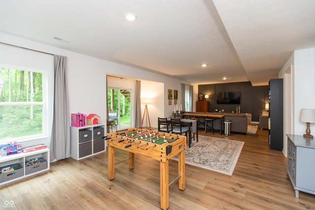 527 Macintosh Ln, Danville, IN 46122 - rec room with light wood-type flooring and recessed lighting