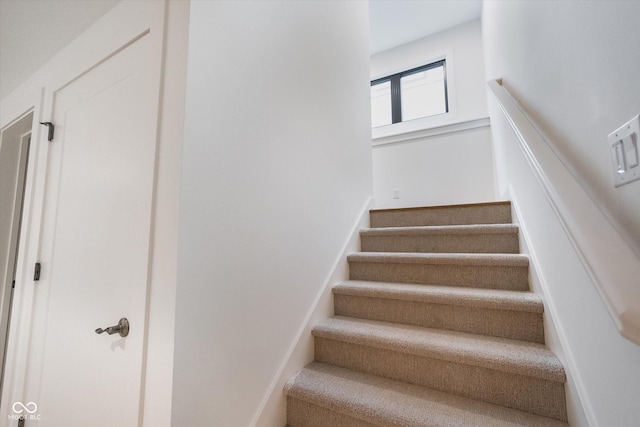 1822 Central Ave, Indianapolis, IN 46202 - view of staircase