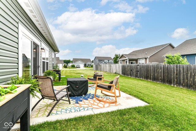6556 Sulgrove Pl, Indianapolis, IN 46221 - view of yard featuring a patio area and a residential view