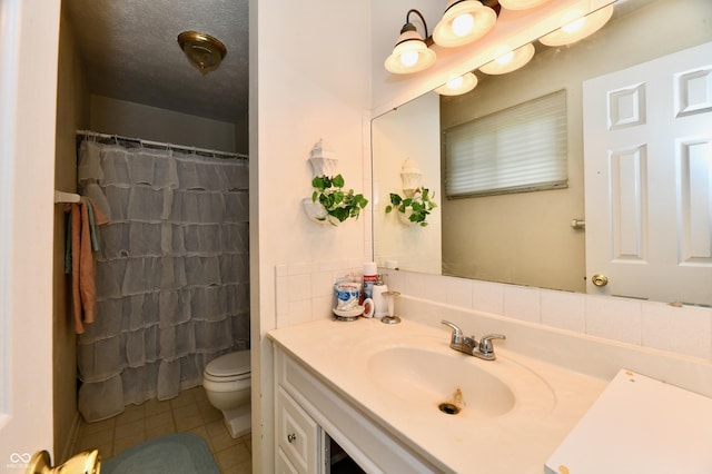 1102 Fox Hill Dr, Indianapolis, IN 46228 - bathroom featuring tile patterned flooring, vanity, toilet, and curtained shower