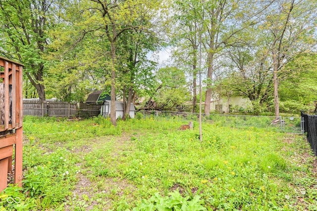 1113 Delray Dr, Indianapolis, IN 46241 - view of fenced backyard