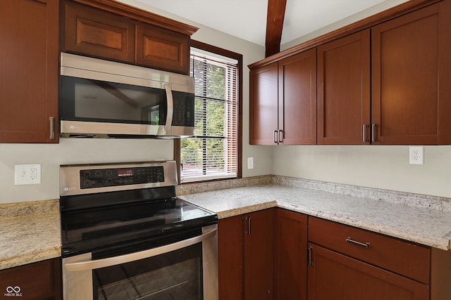 126 E 86th St, Indianapolis, IN 46240 - kitchen featuring stainless steel appliances