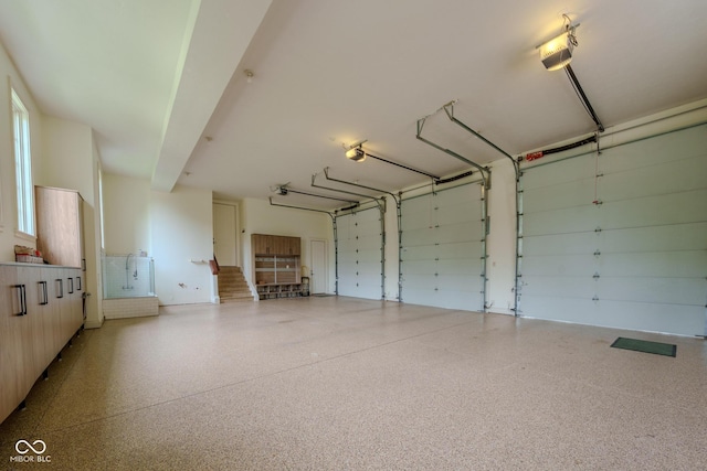 11101 Hawthorn Rdg, Fishers, IN 46037 - garage with a garage door opener