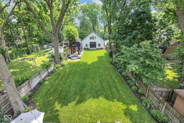 3215 N Pennsylvania St, Indianapolis, IN 46205 - view of yard with view of scattered trees