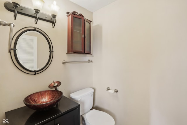 410 E Southport Rd, Indianapolis, IN 46227 - half bath with toilet and vanity