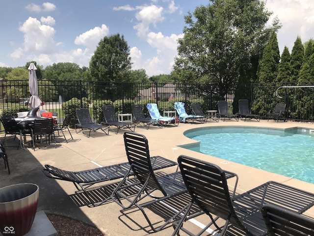 855 Gazebo Way Unit C, Greenwood, IN 46142 - community pool featuring a patio